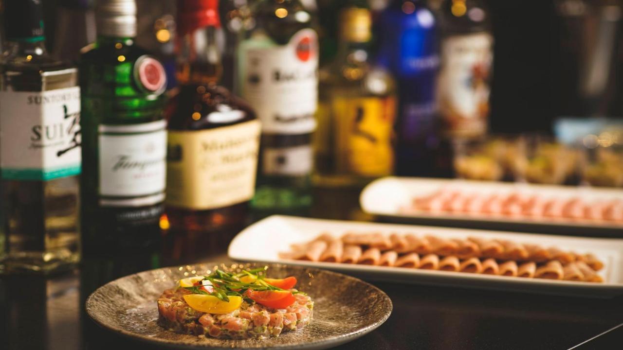 Oriental Hotel Okinawa Resort & Spa Nago Exteriér fotografie A plate of tapas